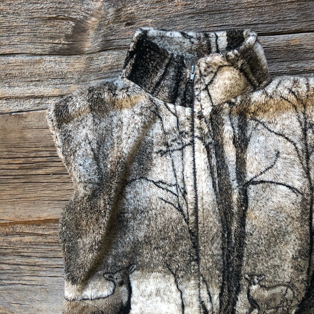 Vintage sleeveless fleece